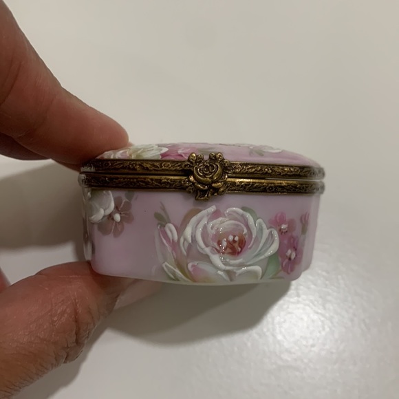 Set of two Rochard Limoges Boxes - Picture 10 of 15